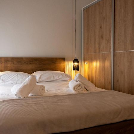 Niso Thessaloniki Hospitality Apartments Exterior foto